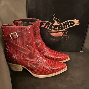 FreeBird Morgan Red Python booties, size 9/10 (runs towards 10)
